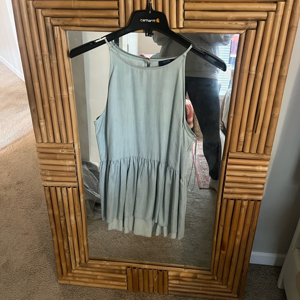 Women's Light Blue Sleeveless Top